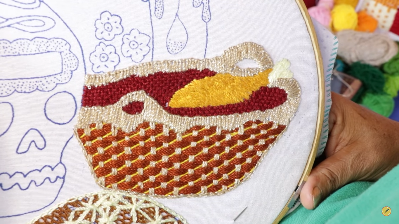 🍂 ¿Como bordar una CAZUELA BF 151