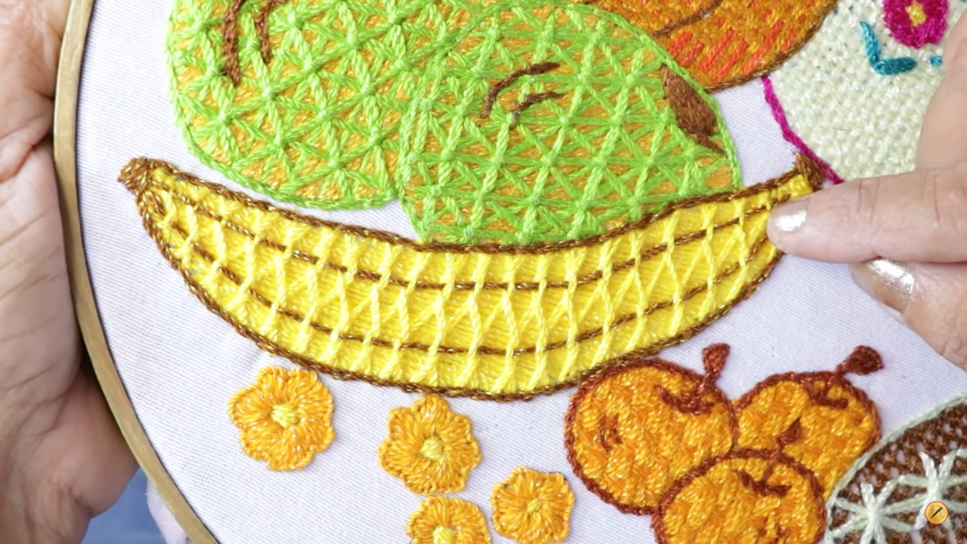 🍌 ¿Como bordar una BANANA BF 156