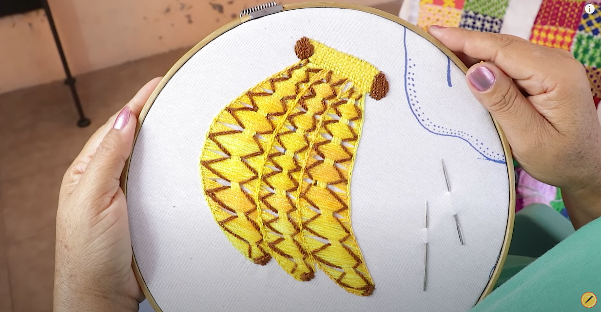 Cómo Bordar un Hermoso Racimo de Plátanos: Guía Completa