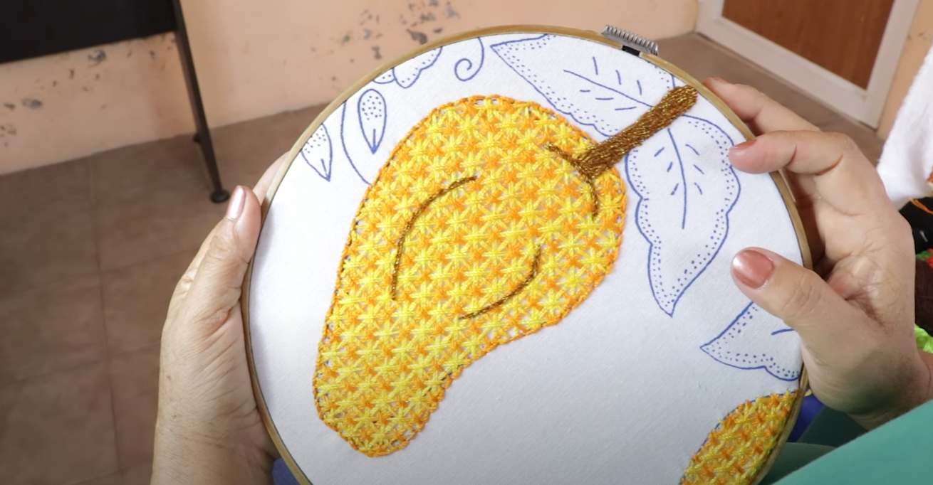 Cómo Bordar un Mango: Guía Paso a Paso para Principiantes