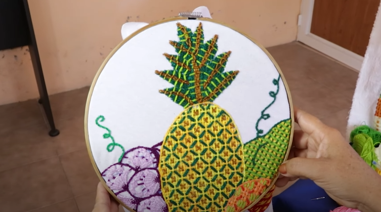 PUNTADA FACIL & BONITA para BORDAR PIÑAS