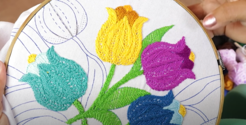 CREA esta PUNTADA FANTASIA para un TULIPAN paso a paso